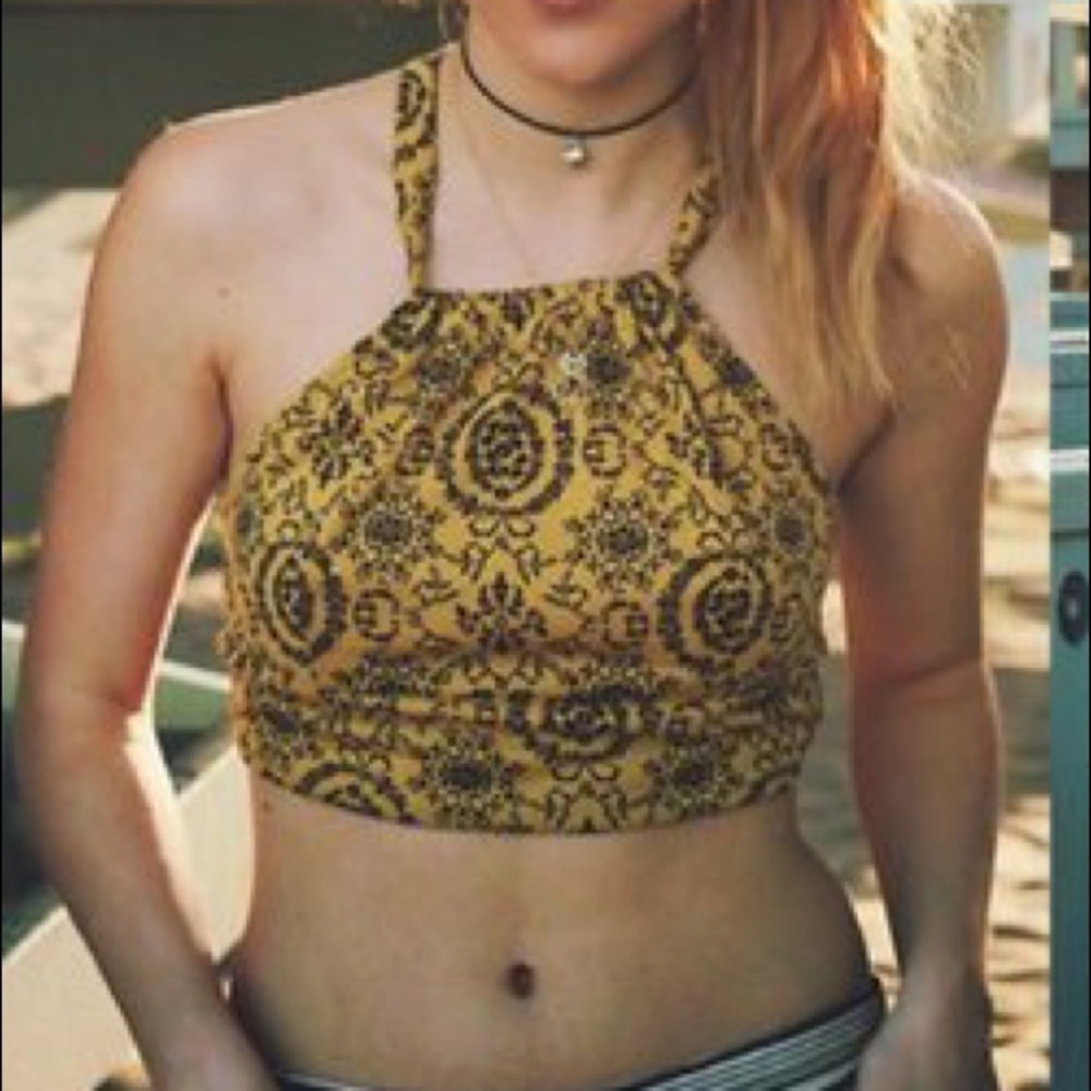 PYLO Halter Crop Top